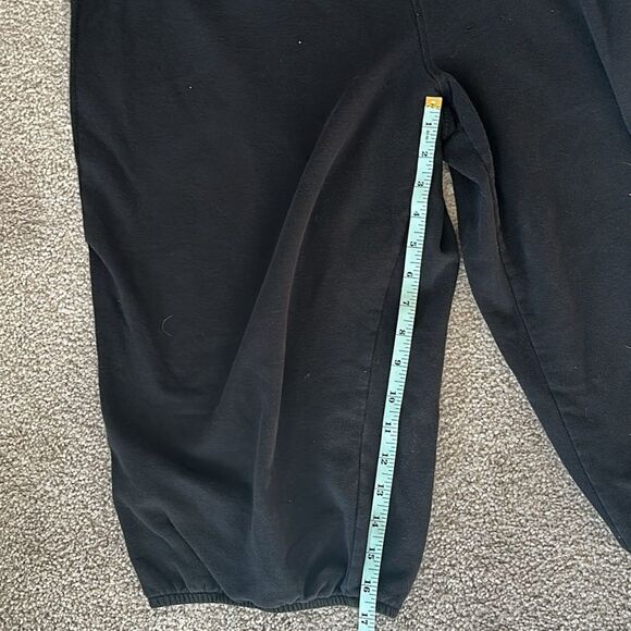 Calvin Klein Performance Quick Dry Capri Sweatpants! - Picture 7 of 9